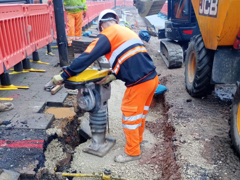 McPhillips apprentice Kai Ginifer using the whacker plate